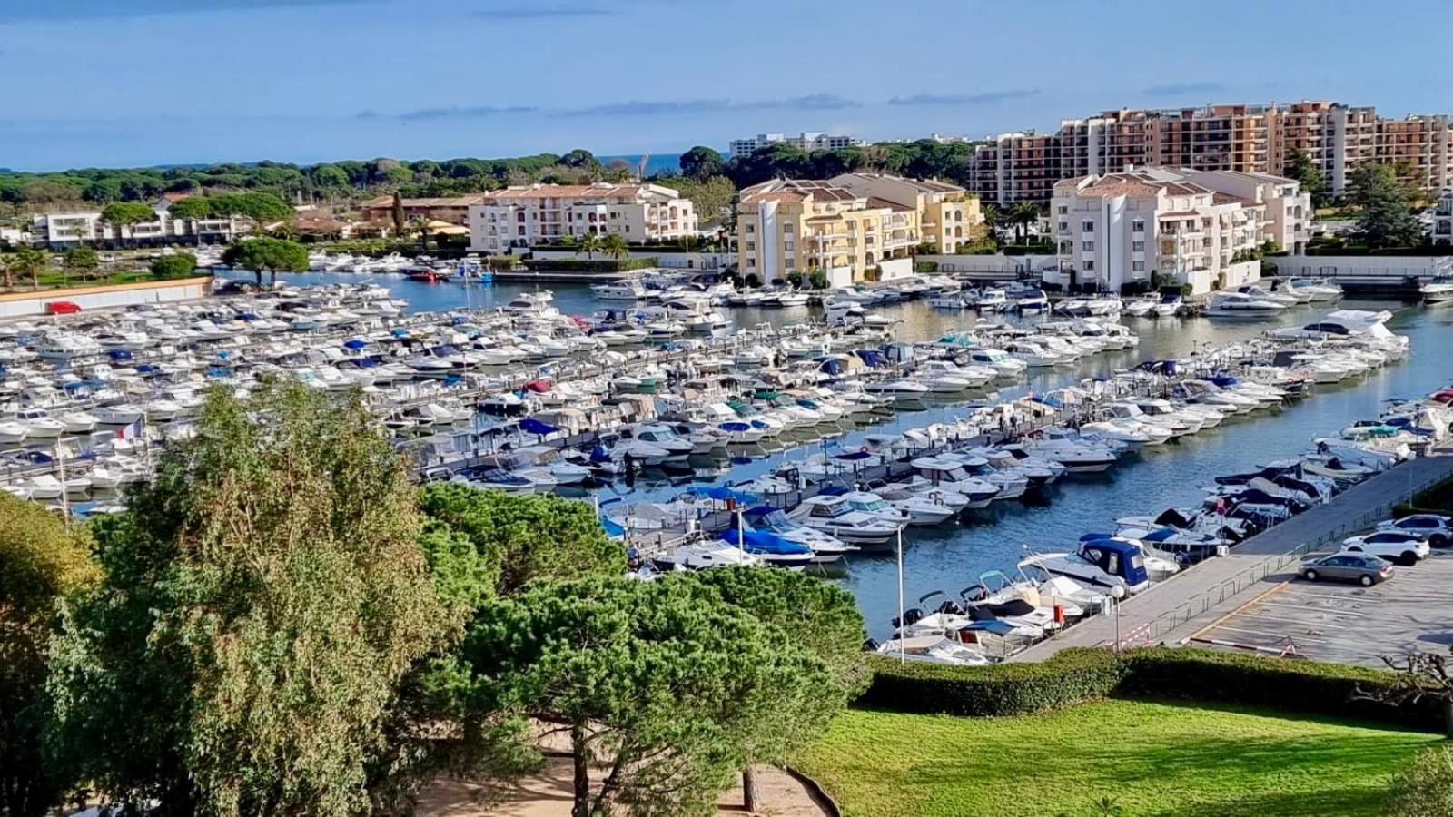 Studio Avec Vue Sur Marina Et Mer - 2 Adultes Et 1 Enfant Maximum Мандельє-ла-Напуль Екстер'єр фото